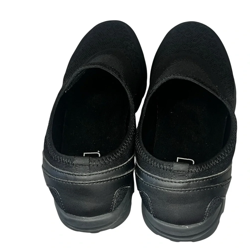 Propet TravelActiv Slip-On Black Sneakers size 9 wide width 4E